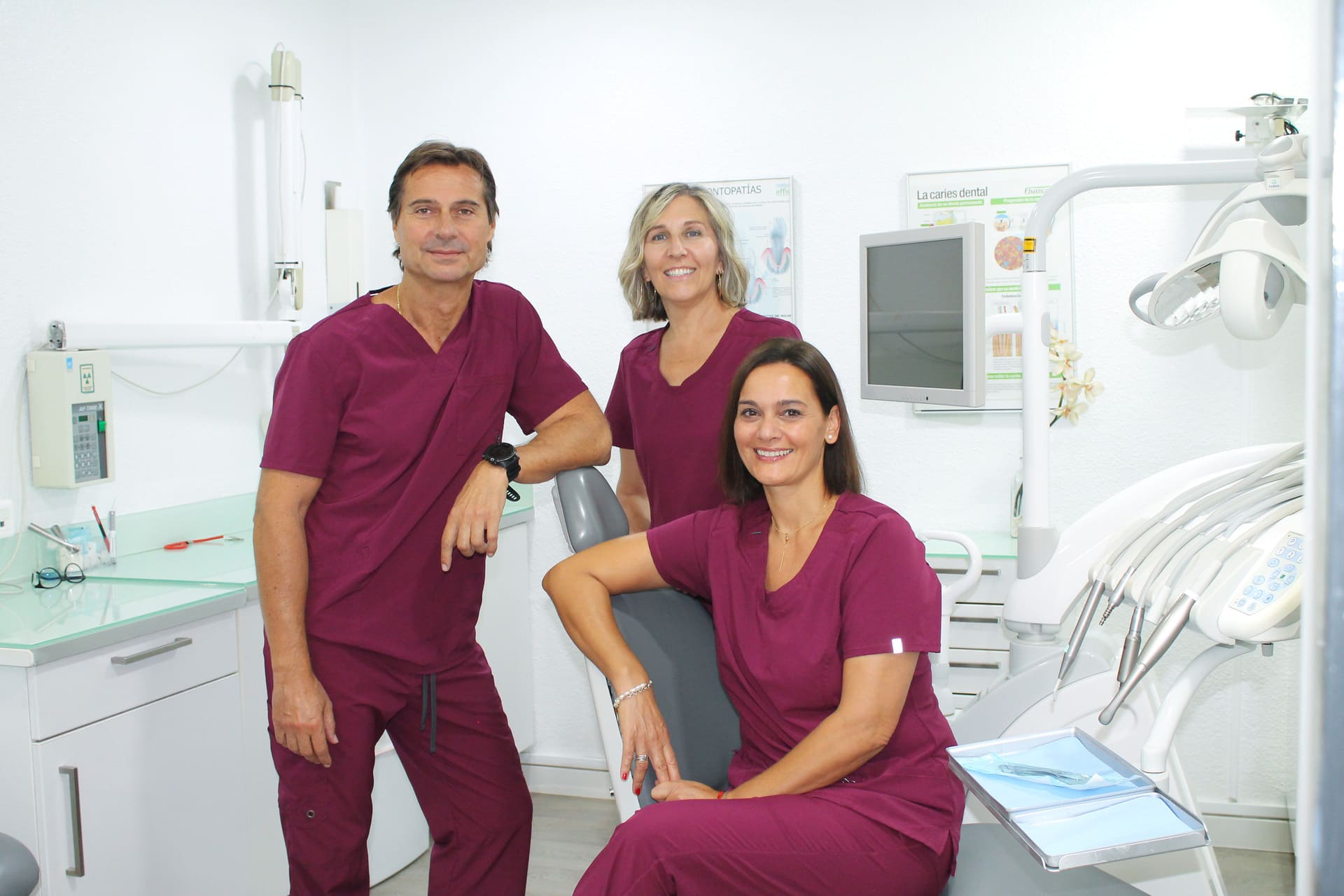 Equipo de Asistencia Dental Plus en Valencia