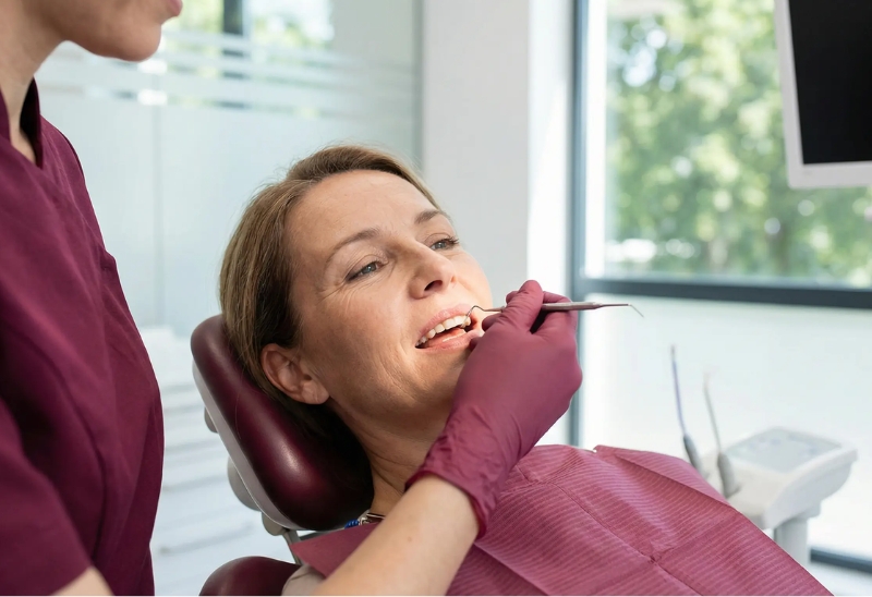 retracción de encías